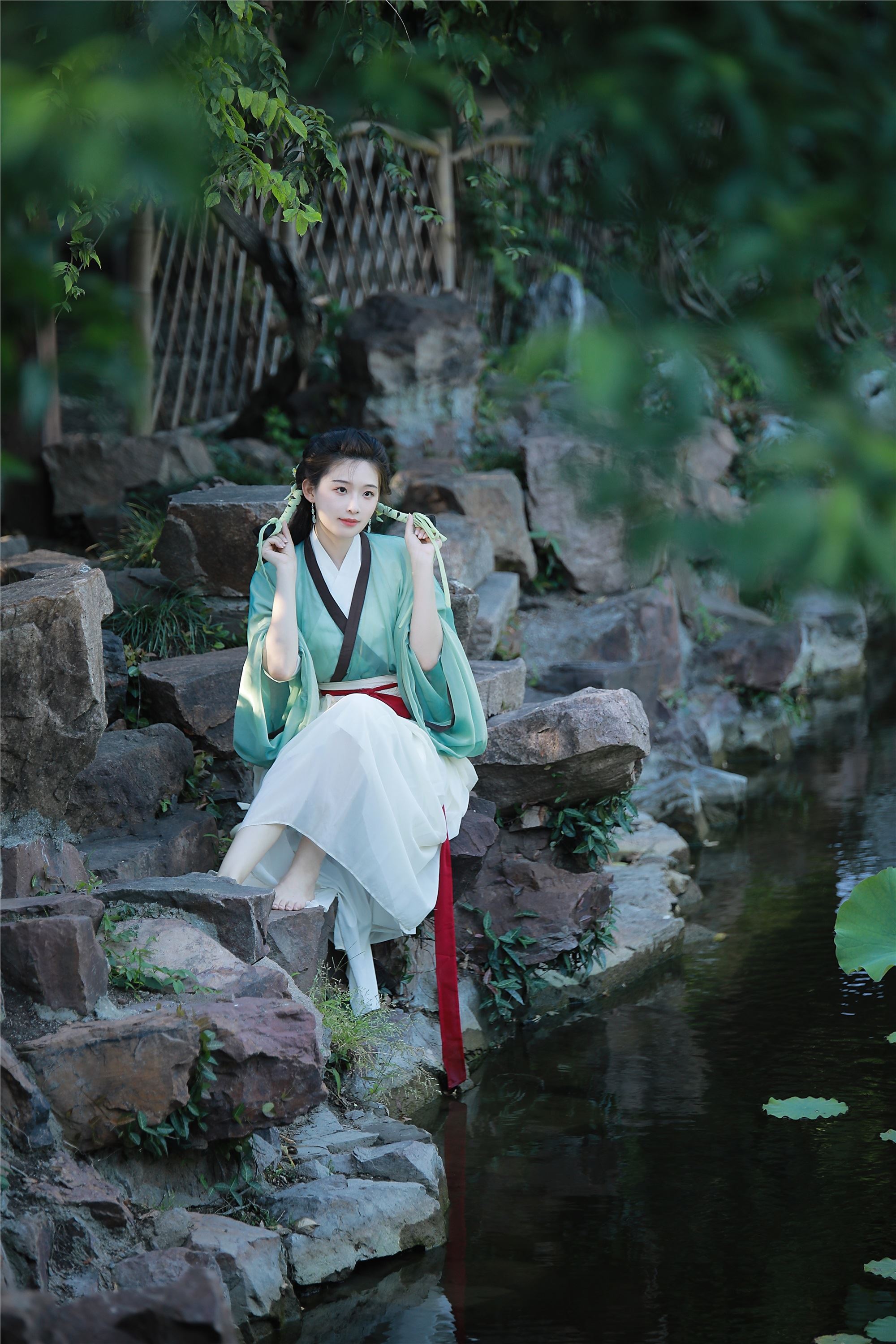 YITUYU艺图语 2025.01.05 小荷 _喵喵家的小鱼干_